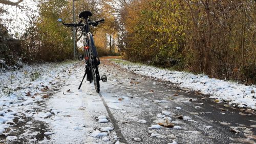 Schwierige Reifenwahl am Rad im Herbst